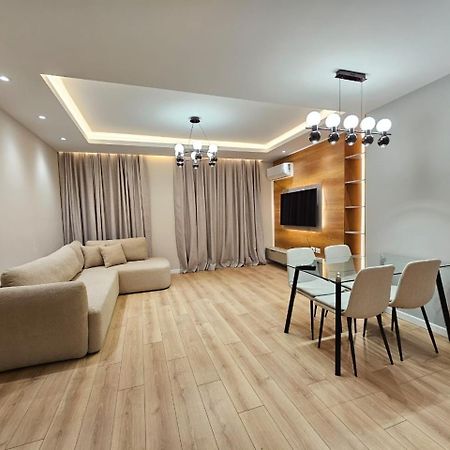 Miku Apartment-Modern 2Bedroom In Prime Location Tiranë Ngoại thất bức ảnh